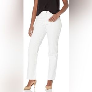 Gloria Vanderbilt Women's Amanda Classic High Rise Tapered Jean